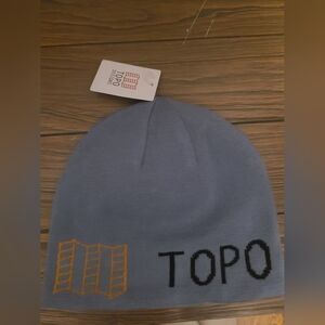 Topo unisex beanie.